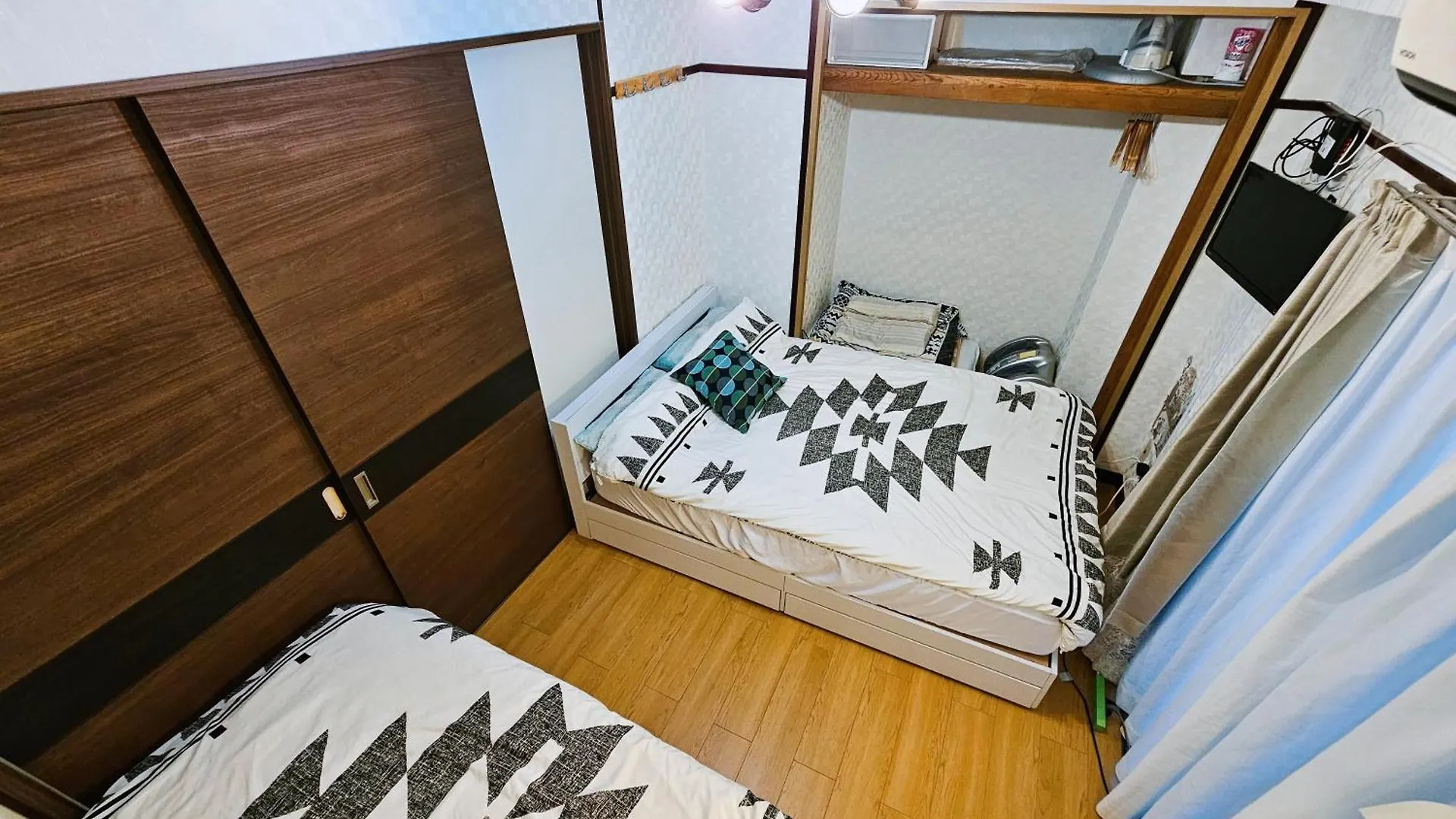 Downtown Tokyo/Taito-Gu/2Min Walk Nearest Sta/Ueno/Wi-Fi/302 Lägenhet 0*,  Japan